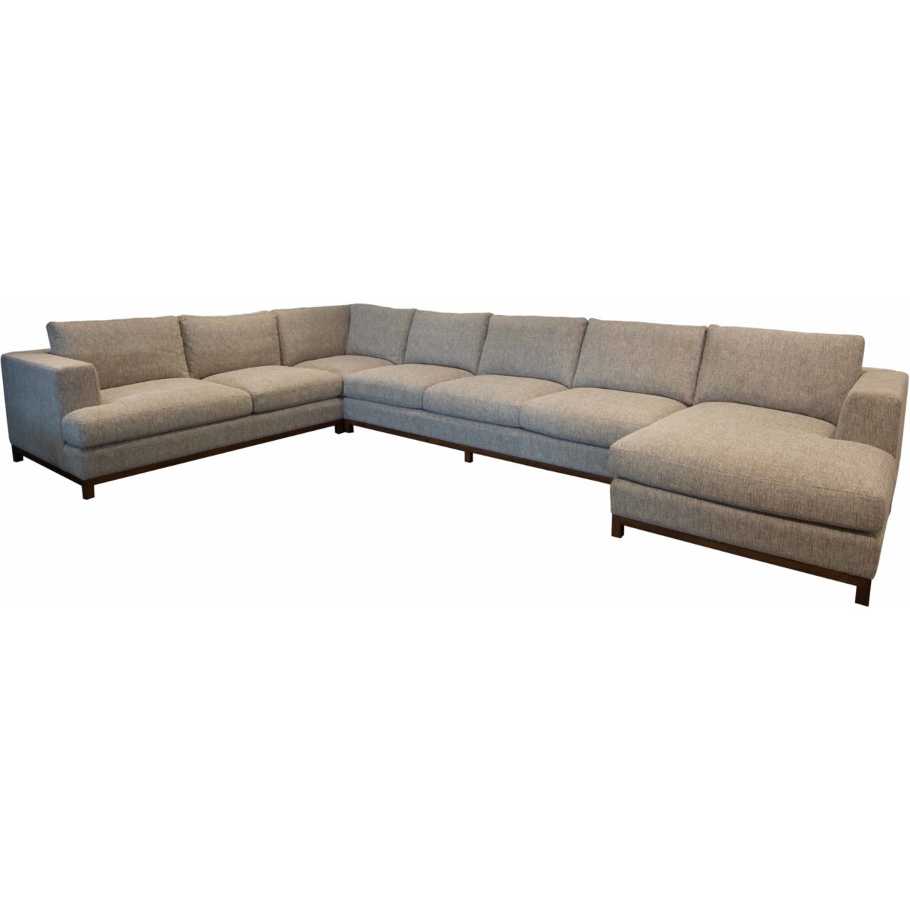 Alberto Sectional - Avenue Design high end furniture in Montreal