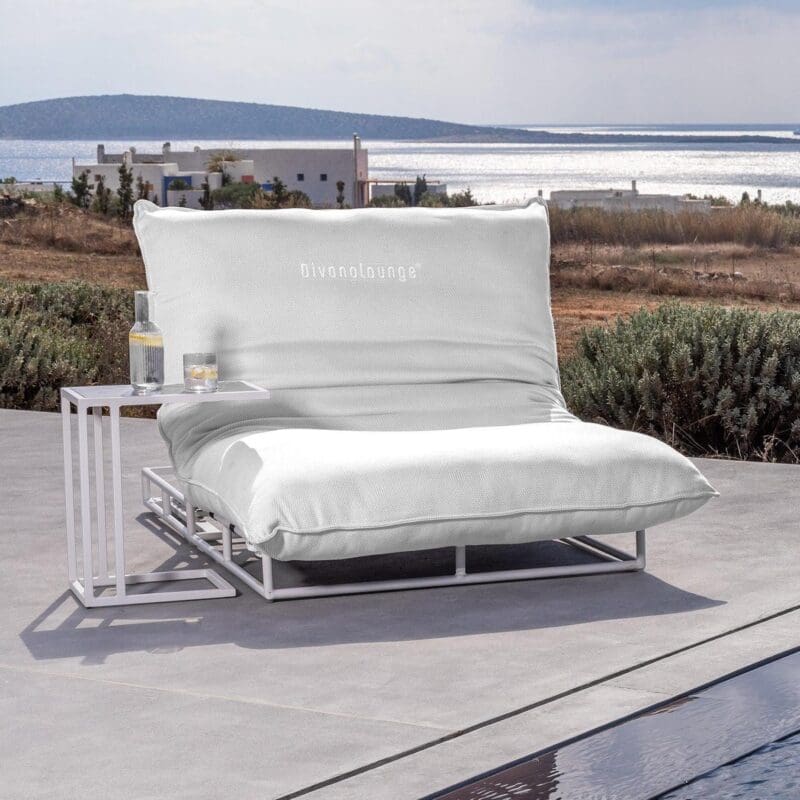 Coral Outdoor Lounger - Avenue Design Montreal