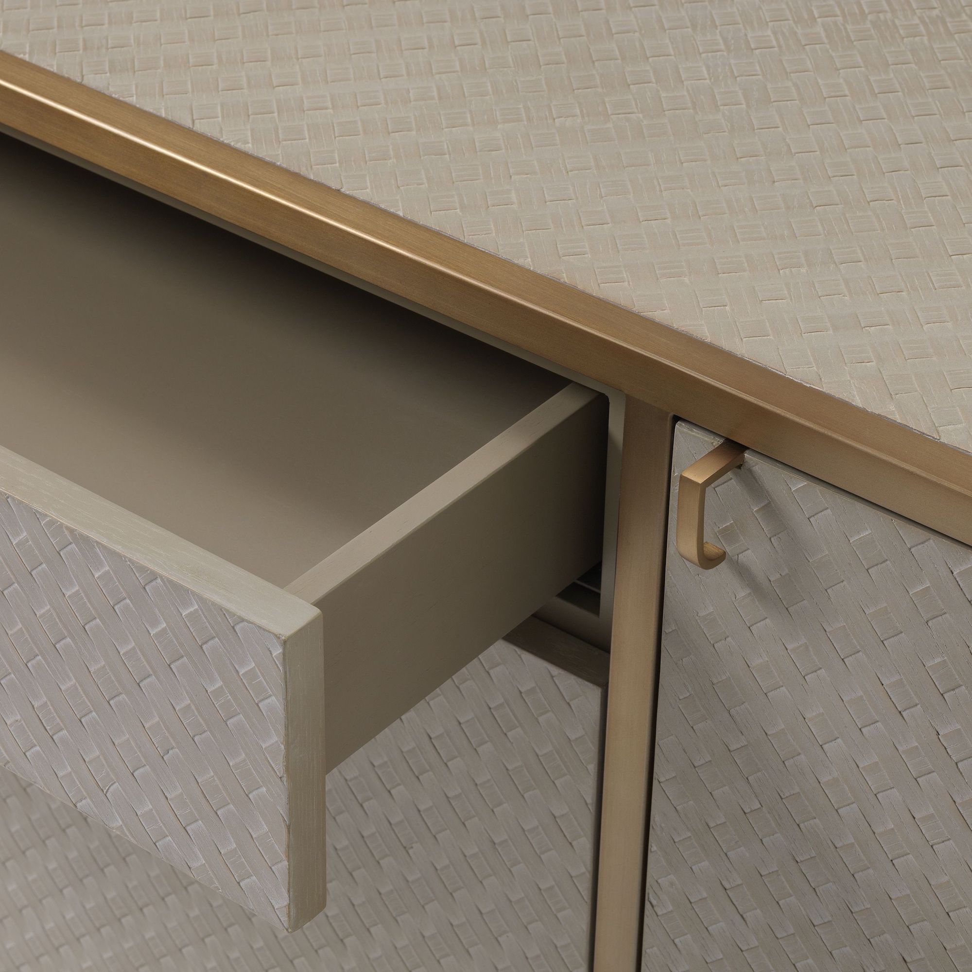 Napa Valley Credenza - Avenue Design Montreal