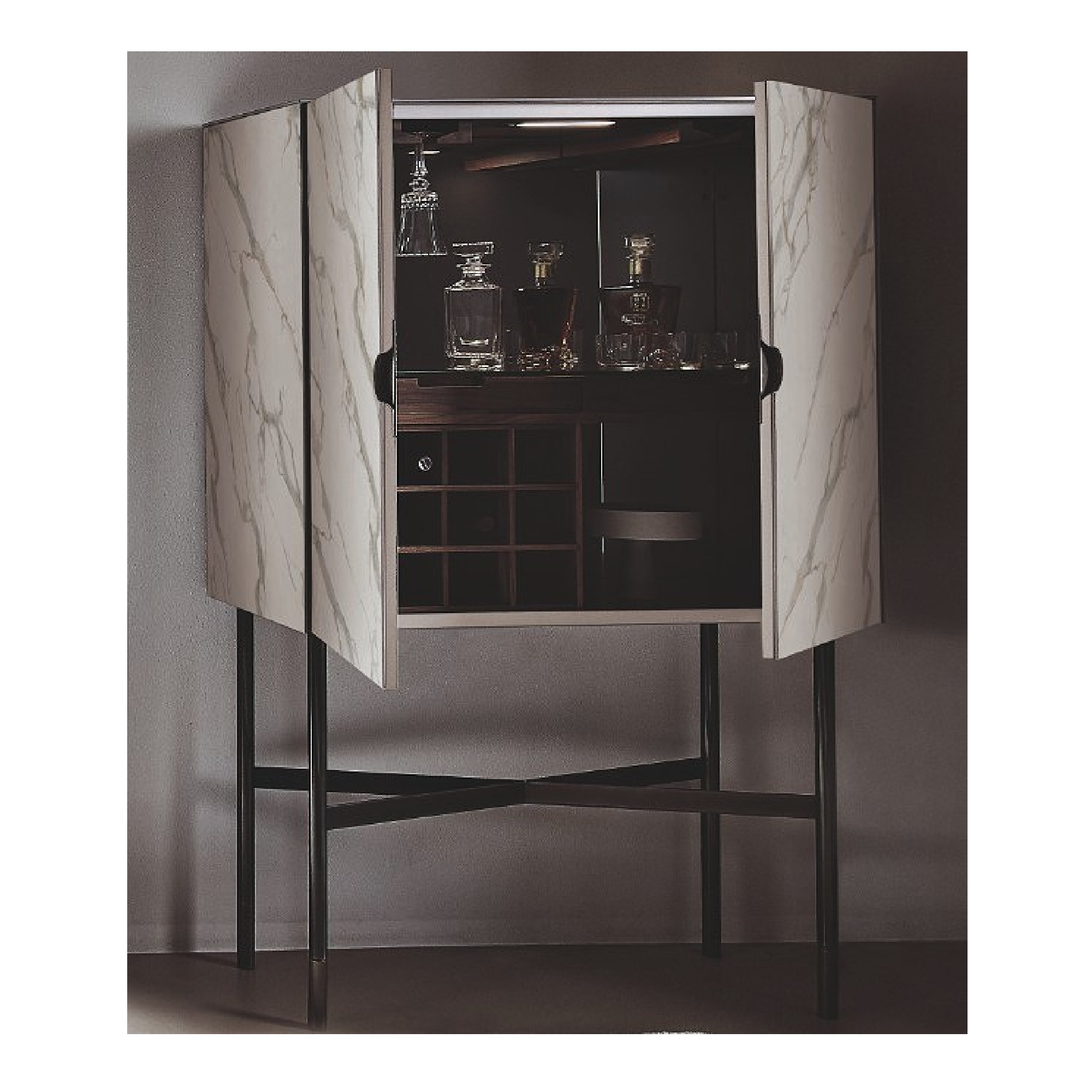 Madison Superior Bar Cabinet - Image 3