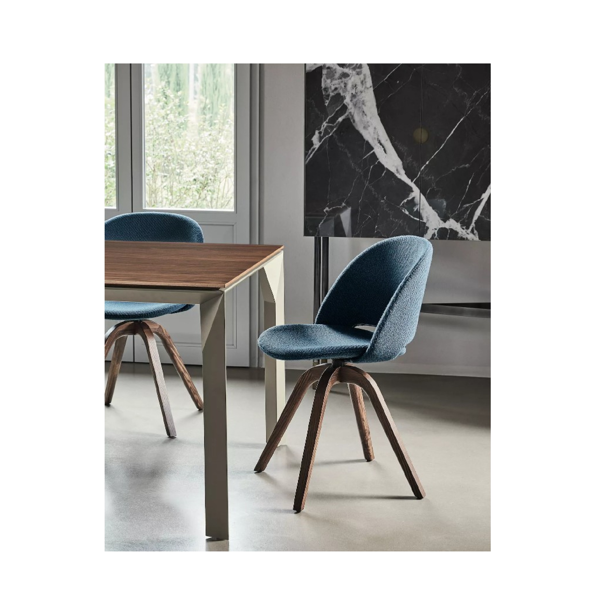 Madison Superior Bar Cabinet - Image 5